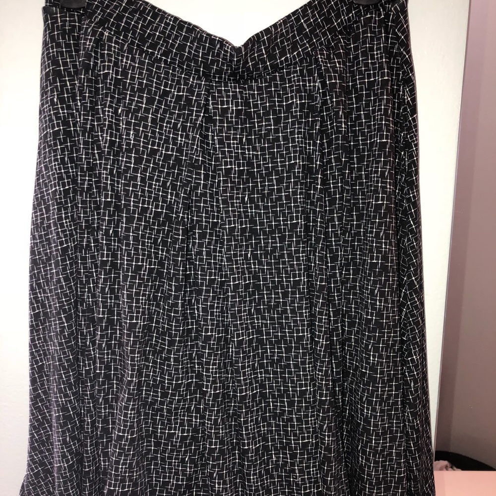 Madison Knee Length Skirt